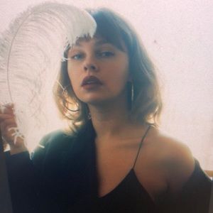 Meet your Posher, Cassie